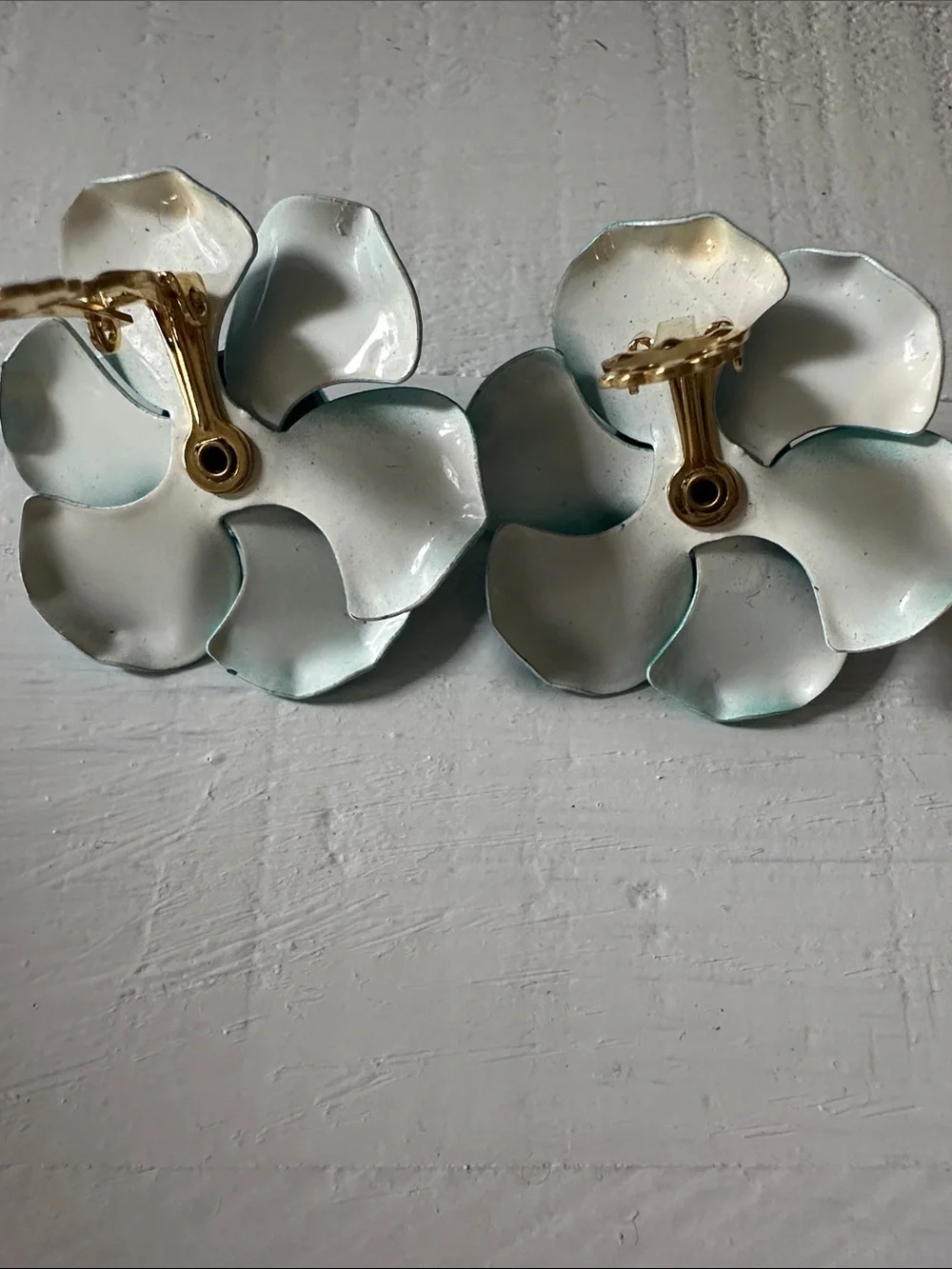 Vintage 1960’s Teal Flower Clip-On Earrings - Vibrant Blue-Green Floral Pair